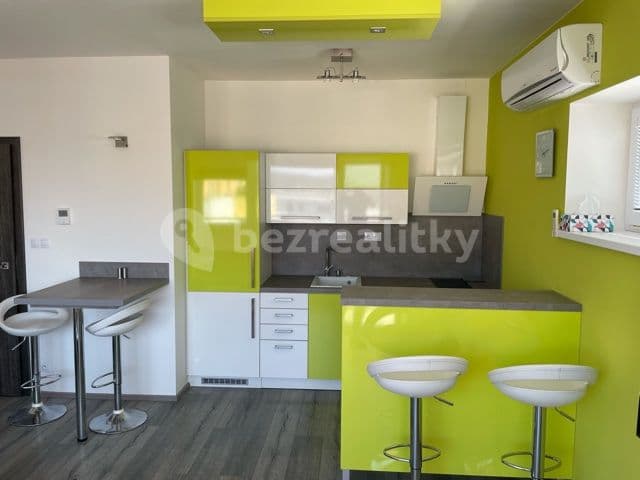 Prenájom bytu 2-izbový 46 m², Hvozdecká, Brno, Jihomoravský kraj Prenájom bytu 2-izbový 46 m², Hvozdecká, Brno, Jihomoravský kraj