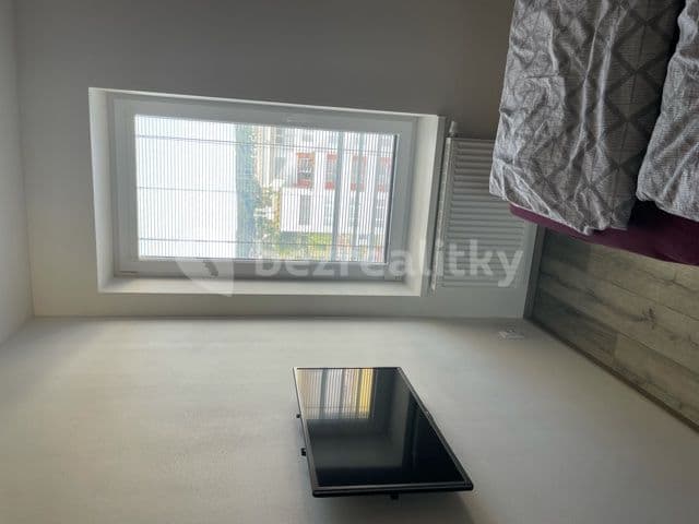 Prenájom bytu 2-izbový 46 m², Hvozdecká, Brno, Jihomoravský kraj Prenájom bytu 2-izbový 46 m², Hvozdecká, Brno, Jihomoravský kraj