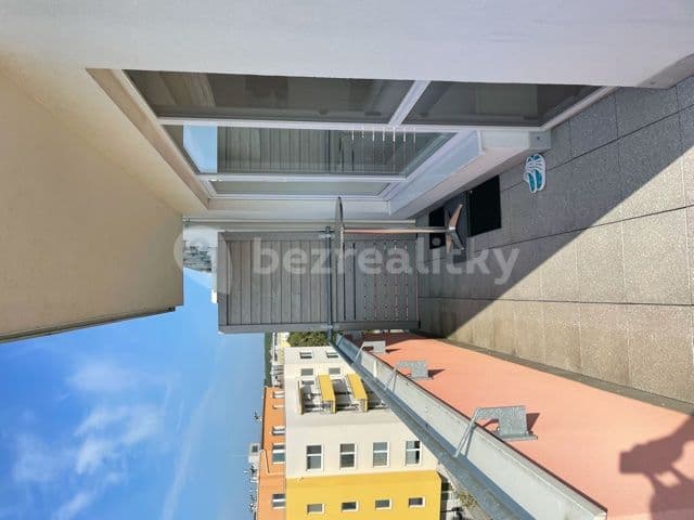Prenájom bytu 2-izbový 46 m², Hvozdecká, Brno, Jihomoravský kraj Prenájom bytu 2-izbový 46 m², Hvozdecká, Brno, Jihomoravský kraj