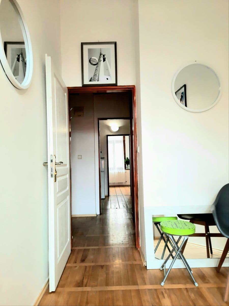 Prenájom bytu 2-izbový 40 m², Vlkova, Praha, Praha Prenájom bytu 2-izbový 40 m², Vlkova, Praha, Praha