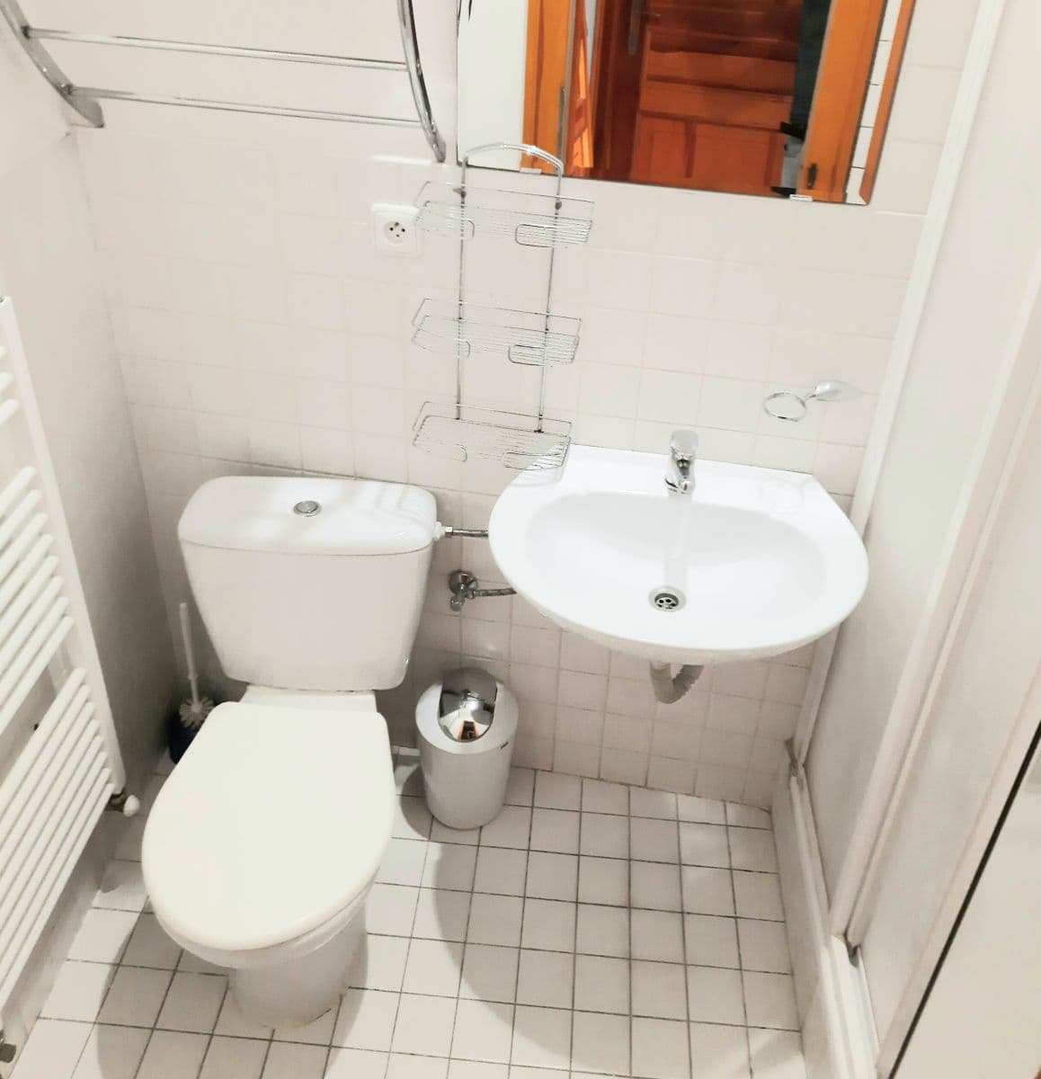 Prenájom bytu 2-izbový 40 m², Vlkova, Praha, Praha Prenájom bytu 2-izbový 40 m², Vlkova, Praha, Praha