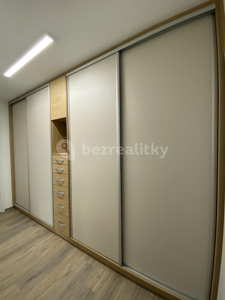 Prenájom bytu 3-izbový 80 m², Vinařská, Brno, Jihomoravský kraj Prenájom bytu 3-izbový 80 m², Vinařská, Brno, Jihomoravský kraj