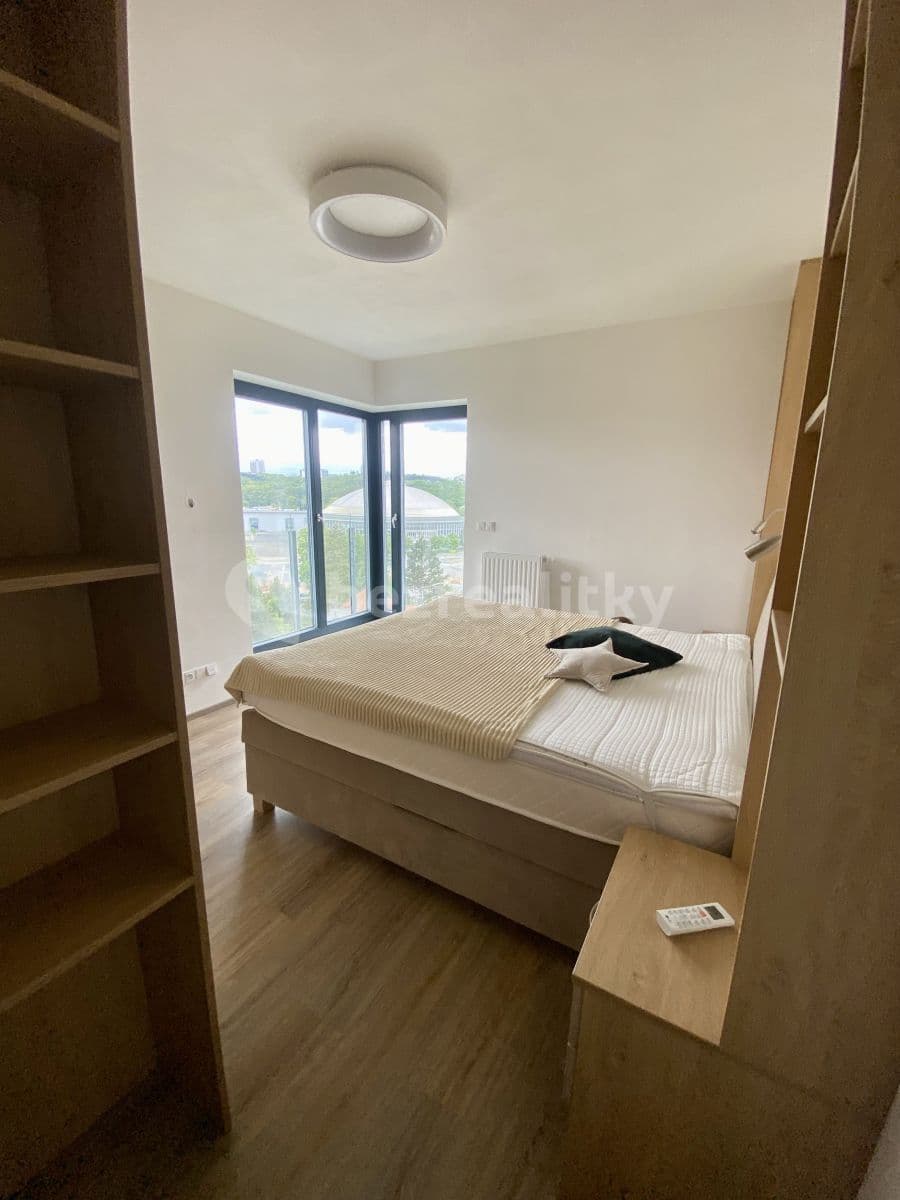 Prenájom bytu 3-izbový 80 m², Vinařská, Brno, Jihomoravský kraj Prenájom bytu 3-izbový 80 m², Vinařská, Brno, Jihomoravský kraj