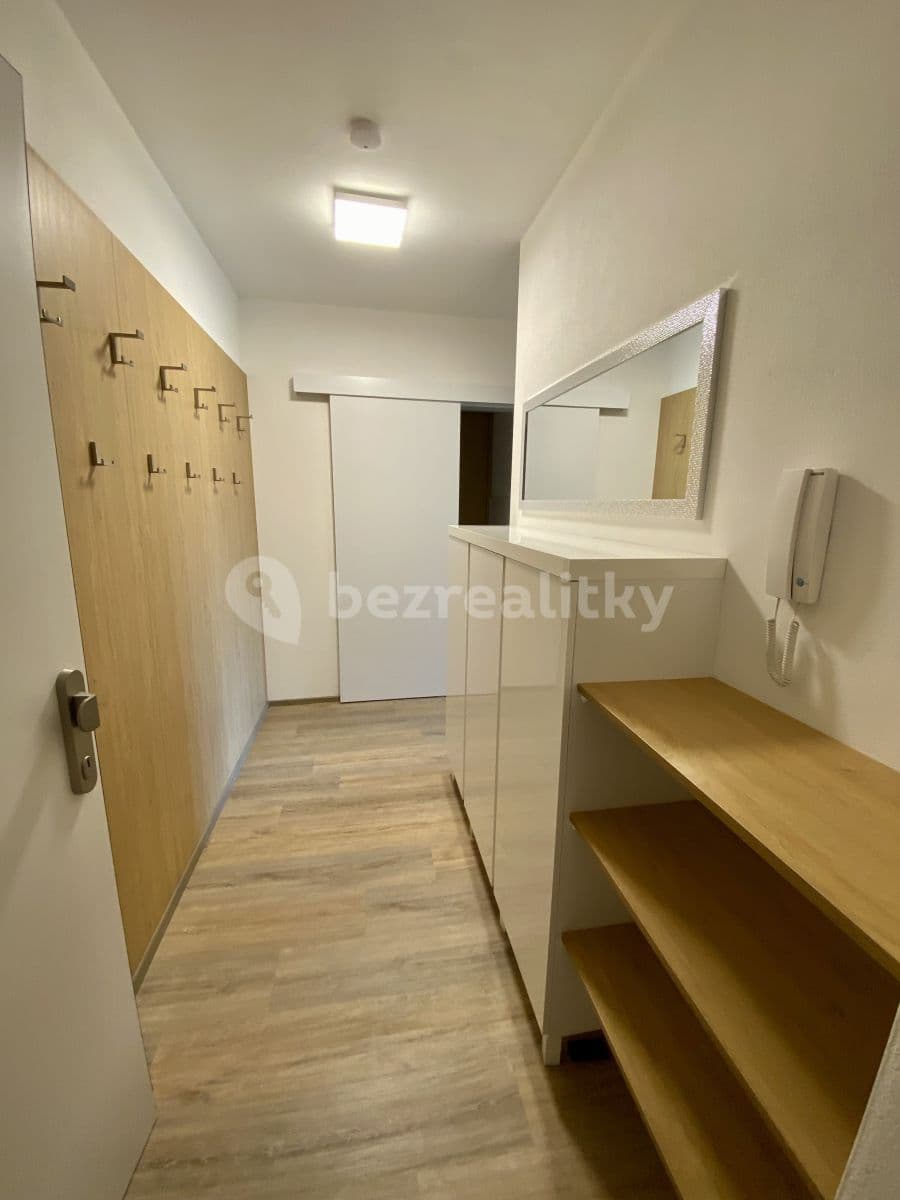 Prenájom bytu 3-izbový 80 m², Vinařská, Brno, Jihomoravský kraj Prenájom bytu 3-izbový 80 m², Vinařská, Brno, Jihomoravský kraj