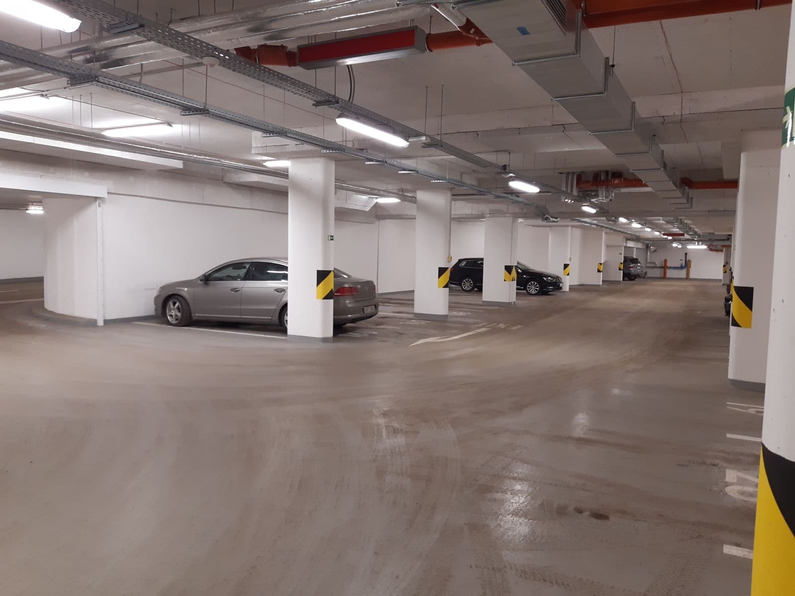 Prenájom garáže 15 m², U Průhonu, Praha, Praha Prenájom garáže 15 m², U Průhonu, Praha, Praha
