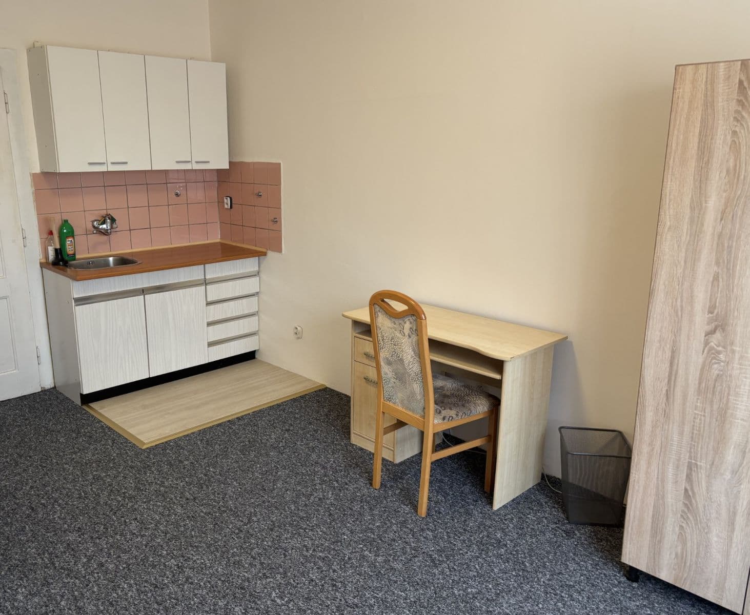 Prenájom bytu Garsoniéra 18 m², Čelakovského, Brno, Jihomoravský kraj Prenájom bytu Garsoniéra 18 m², Čelakovského, Brno, Jihomoravský kraj