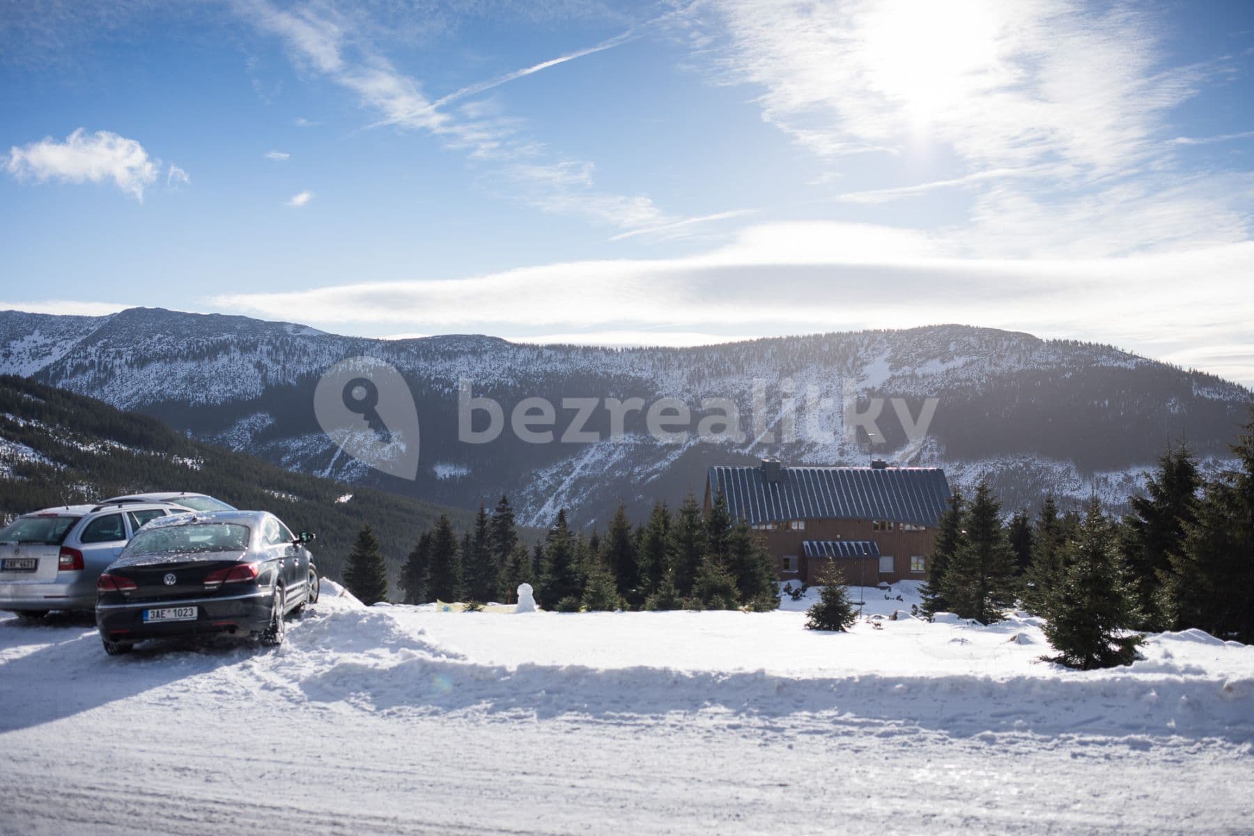 Prenájom bytu 4-izbový 167 m², Špindlerův Mlýn, Královéhradecký kraj Prenájom bytu 4-izbový 167 m², Špindlerův Mlýn, Královéhradecký kraj