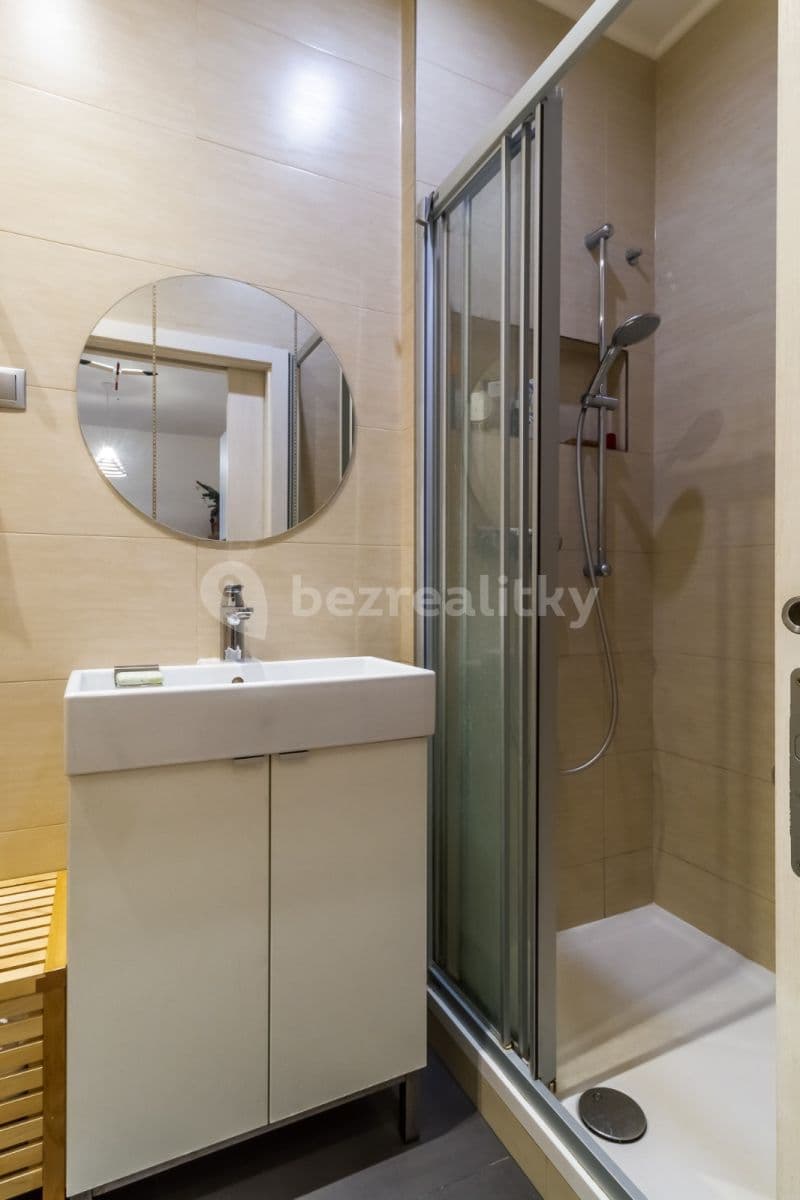 Prenájom bytu 2-izbový 42 m², Střešovická, Praha, Praha Prenájom bytu 2-izbový 42 m², Střešovická, Praha, Praha