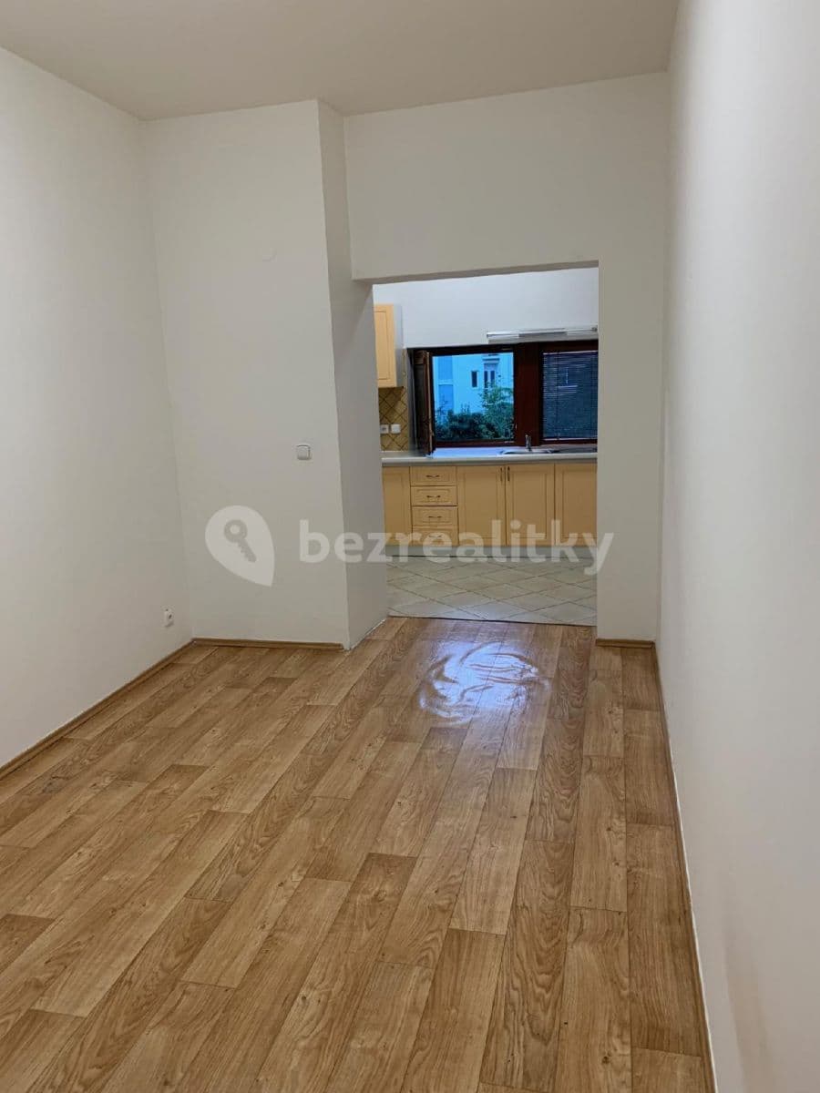 Prenájom bytu 2-izbový 75 m², Lidická, Brno, Jihomoravský kraj Prenájom bytu 2-izbový 75 m², Lidická, Brno, Jihomoravský kraj