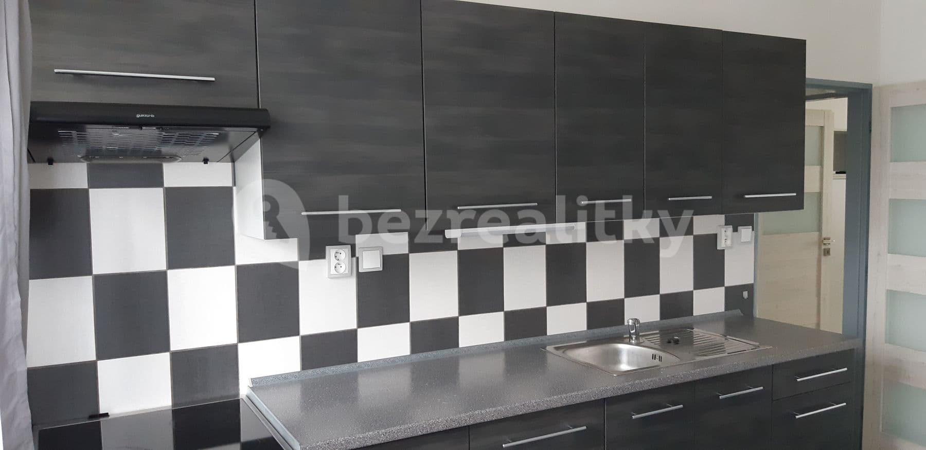 Prenájom bytu 2-izbový 70 m², Želivecká, Praha, Praha Prenájom bytu 2-izbový 70 m², Želivecká, Praha, Praha