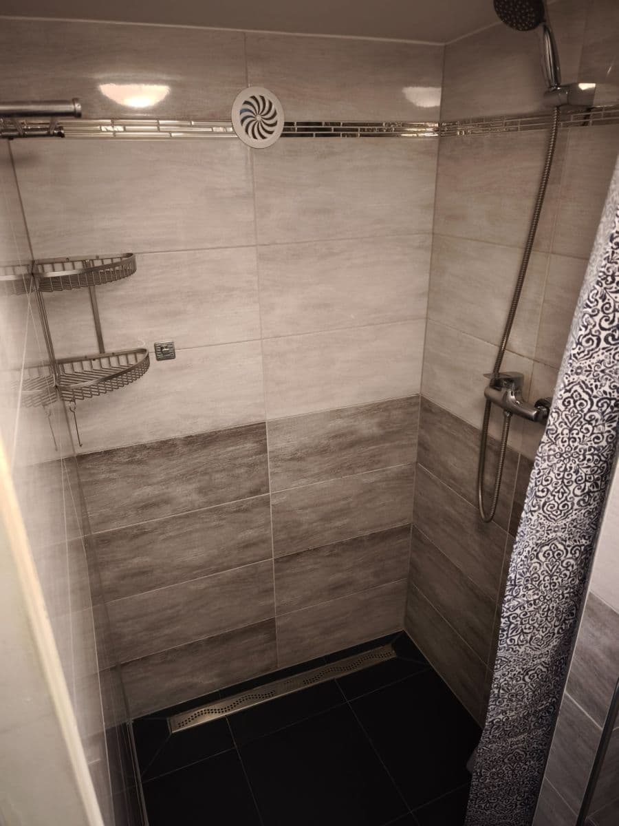 Prenájom bytu Garsoniéra 18 m², Velvarská, Horoměřice, Středočeský kraj Prenájom bytu Garsoniéra 18 m², Velvarská, Horoměřice, Středočeský kraj