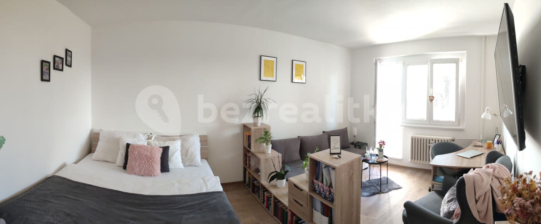 Prenájom bytu 1-izbový 37 m², Merhautova, Brno, Jihomoravský kraj Prenájom bytu 1-izbový 37 m², Merhautova, Brno, Jihomoravský kraj