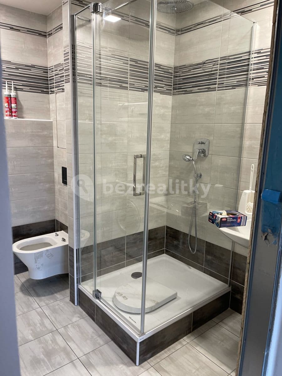 Prenájom bytu 2-izbový 46 m², Praha, Praha Prenájom bytu 2-izbový 46 m², Praha, Praha