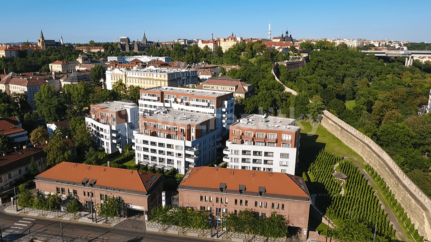 Prenájom bytu 1-izbový 33 m², Horská, Praha, Praha Prenájom bytu 1-izbový 33 m², Horská, Praha, Praha