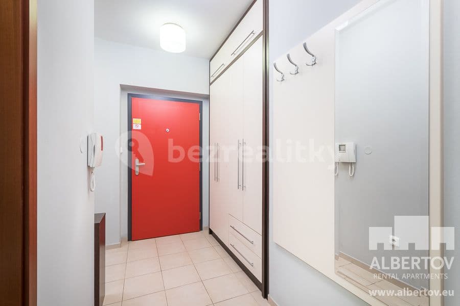 Prenájom bytu 1-izbový 33 m², Horská, Praha, Praha Prenájom bytu 1-izbový 33 m², Horská, Praha, Praha