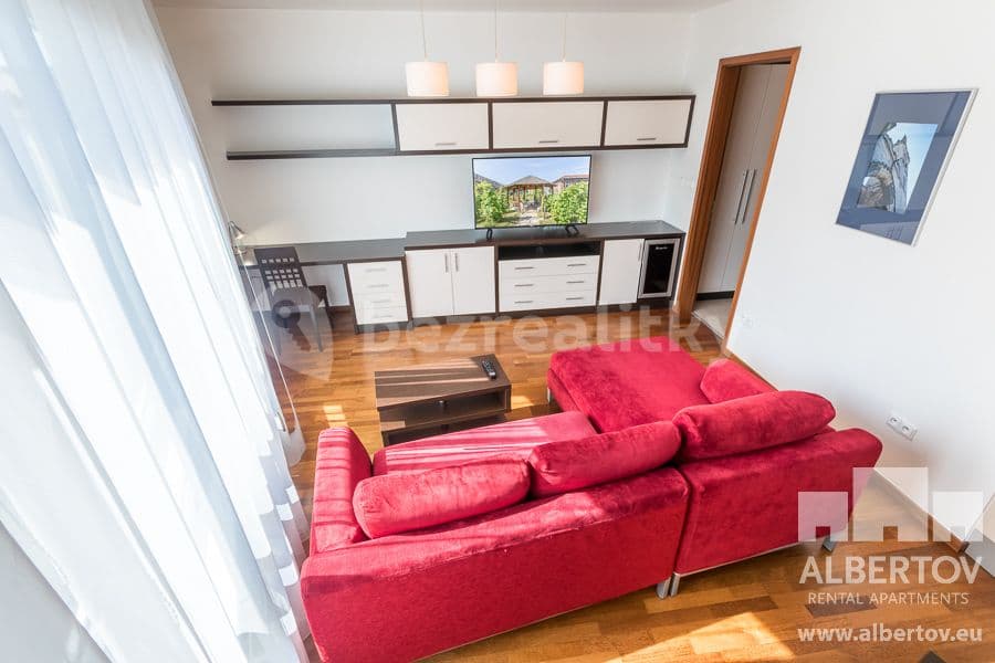 Prenájom bytu 2-izbový 50 m², Horská, Praha, Praha Prenájom bytu 2-izbový 50 m², Horská, Praha, Praha
