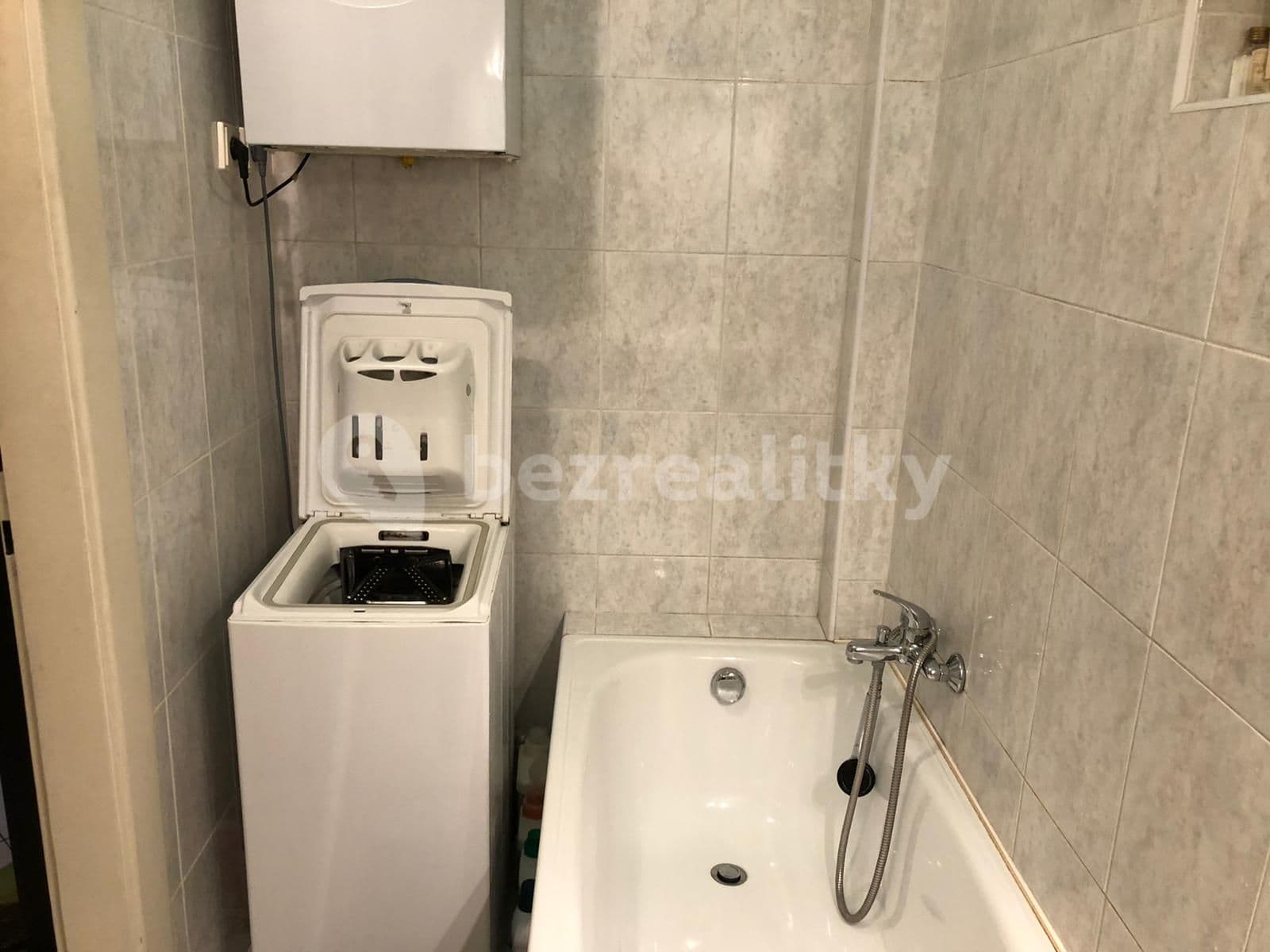 Prenájom bytu 2-izbový 45 m², Polská, Praha, Praha Prenájom bytu 2-izbový 45 m², Polská, Praha, Praha