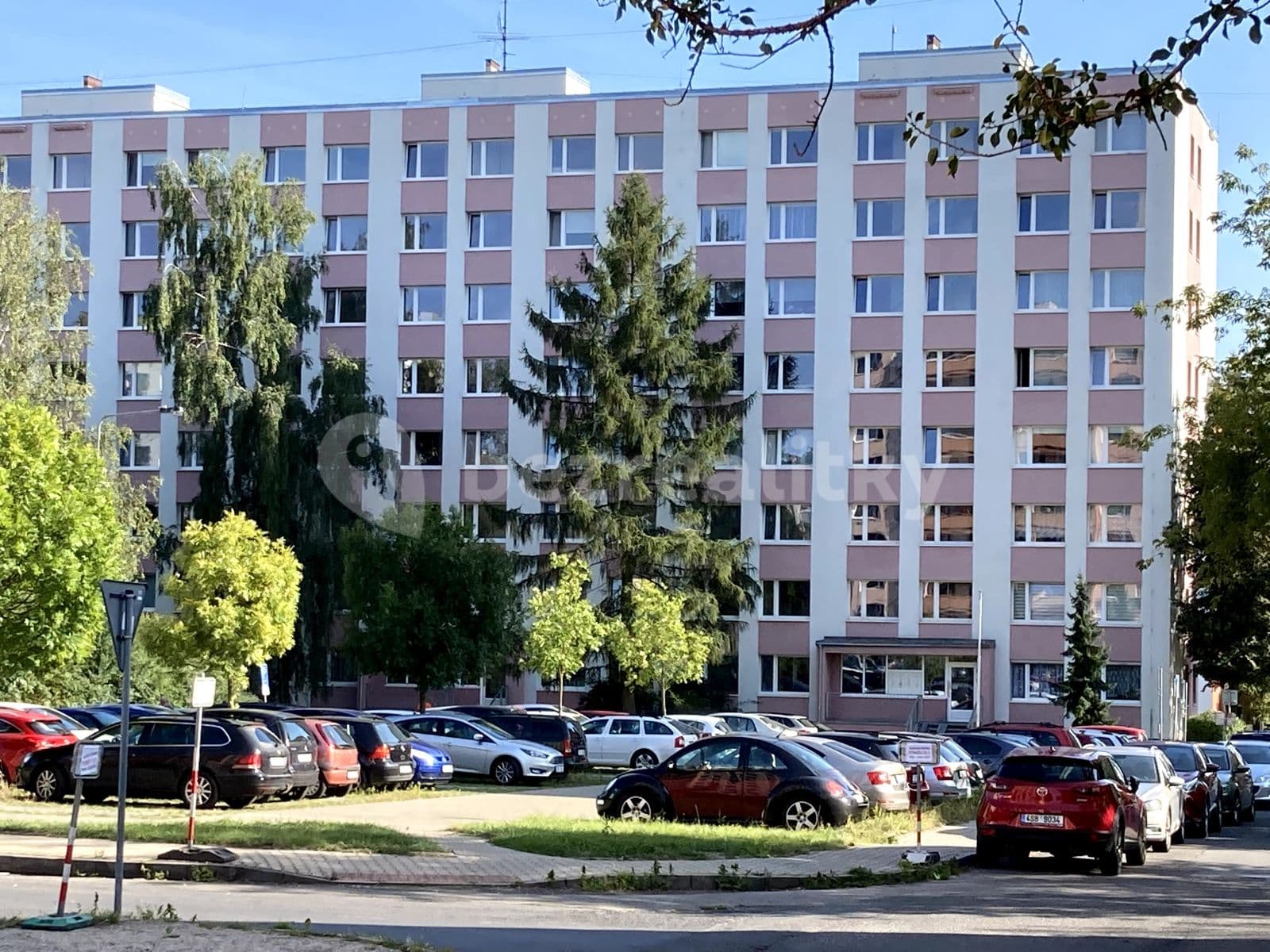 Prenájom bytu 3-izbový 76 m², Na růžovém poli, Kladno, Středočeský kraj Prenájom bytu 3-izbový 76 m², Na růžovém poli, Kladno, Středočeský kraj