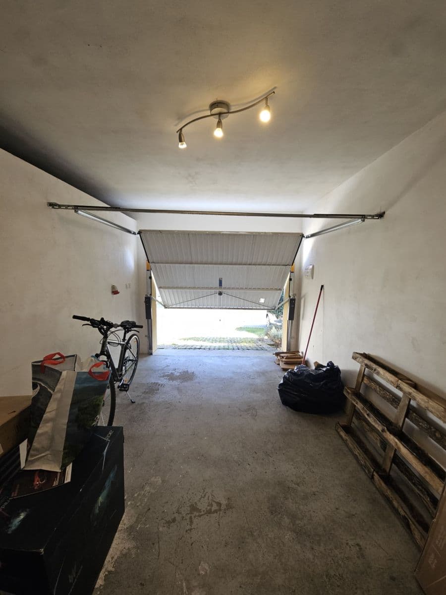 Prenájom bytu 2-izbový 70 m², Rákosová, Vestec, Středočeský kraj Prenájom bytu 2-izbový 70 m², Rákosová, Vestec, Středočeský kraj