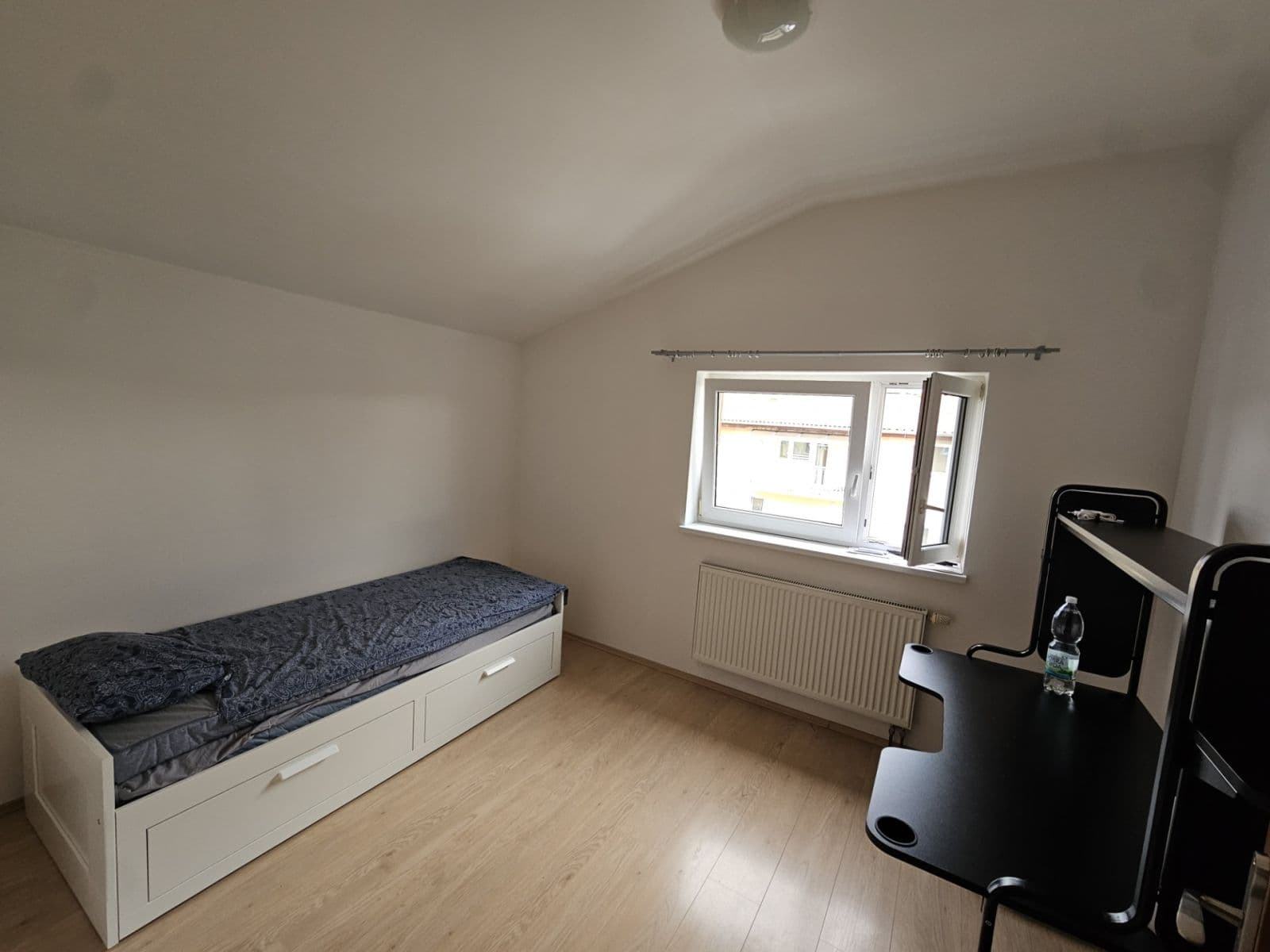Prenájom bytu 2-izbový 70 m², Rákosová, Vestec, Středočeský kraj Prenájom bytu 2-izbový 70 m², Rákosová, Vestec, Středočeský kraj