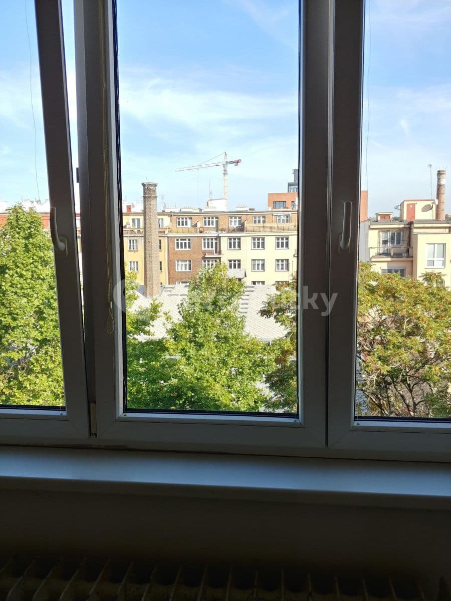 Prenájom bytu 2-izbový 47 m², Dělnická, Praha, Praha Prenájom bytu 2-izbový 47 m², Dělnická, Praha, Praha