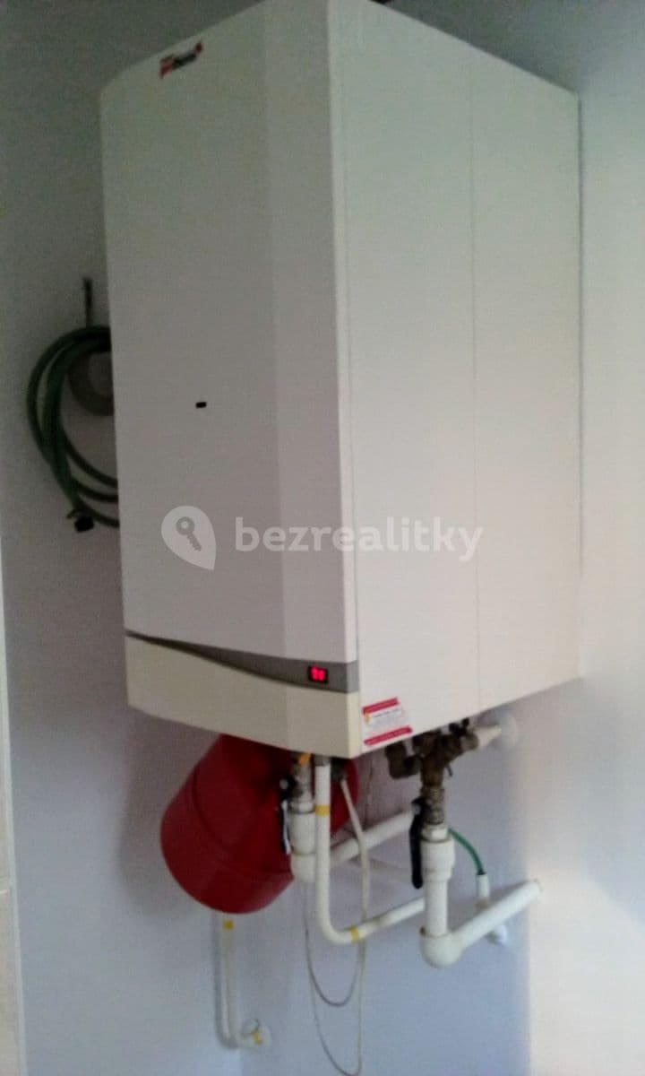 Prenájom bytu 4-izbový 228 m², 1. máje, Olomouc, Olomoucký kraj Prenájom bytu 4-izbový 228 m², 1. máje, Olomouc, Olomoucký kraj