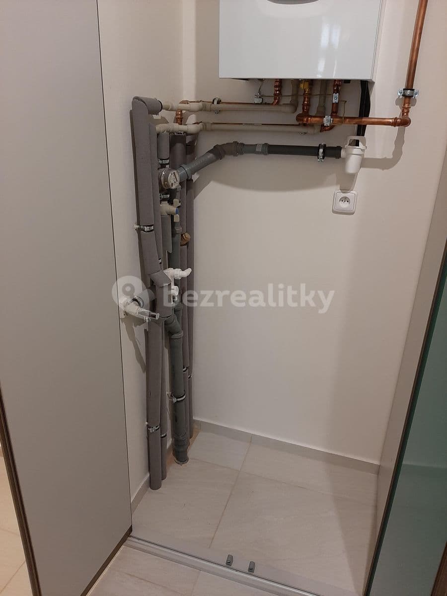 Prenájom bytu 2-izbový 51 m², Písecká, Praha, Praha Prenájom bytu 2-izbový 51 m², Písecká, Praha, Praha