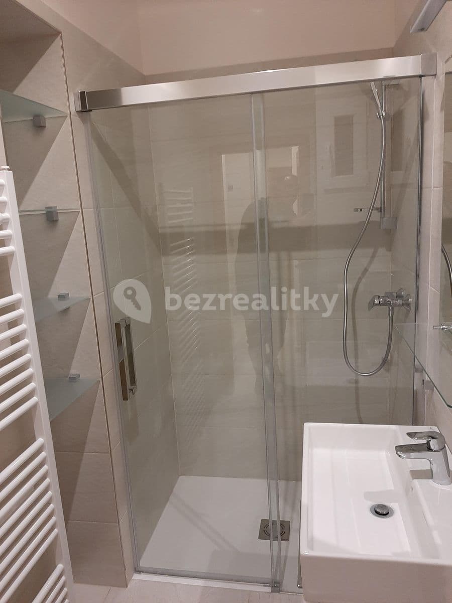 Prenájom bytu 2-izbový 51 m², Písecká, Praha, Praha Prenájom bytu 2-izbový 51 m², Písecká, Praha, Praha