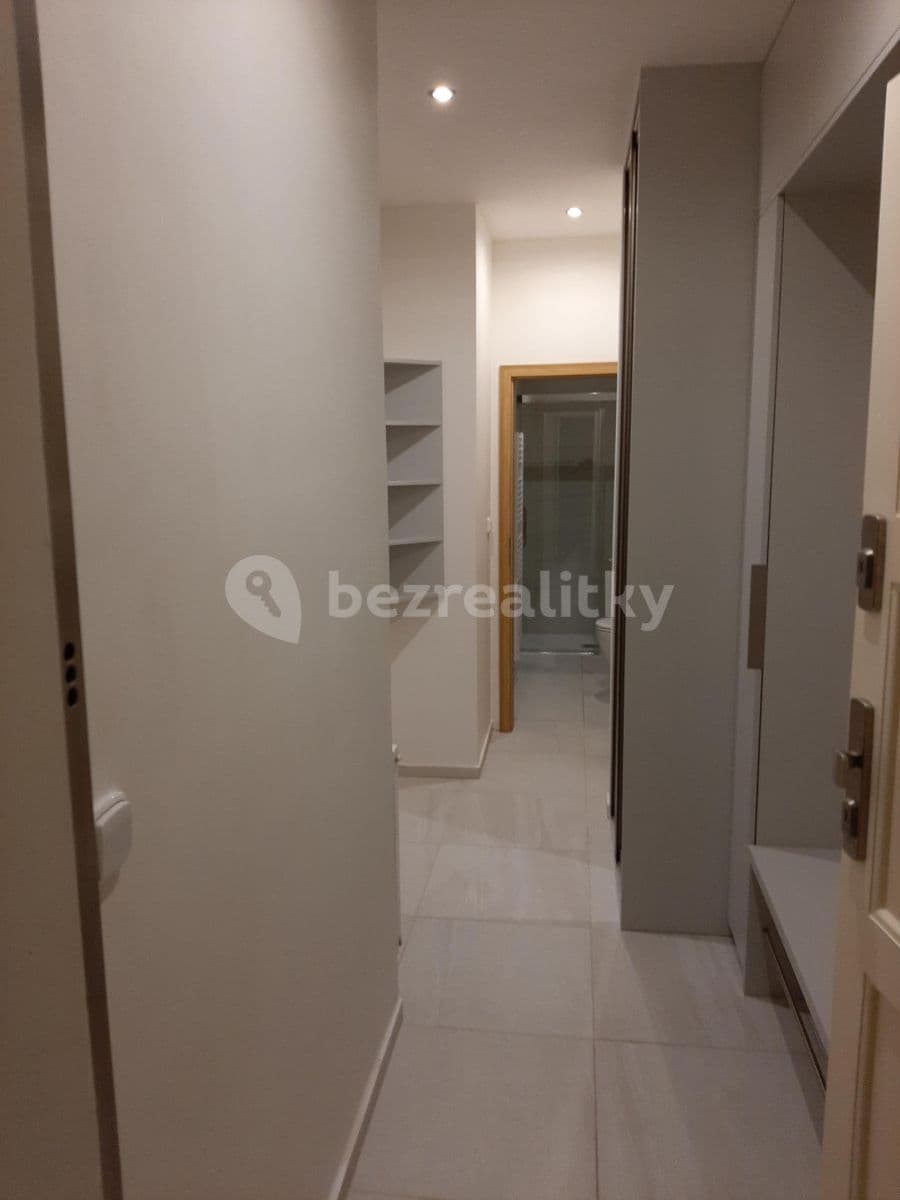 Prenájom bytu 2-izbový 51 m², Písecká, Praha, Praha Prenájom bytu 2-izbový 51 m², Písecká, Praha, Praha