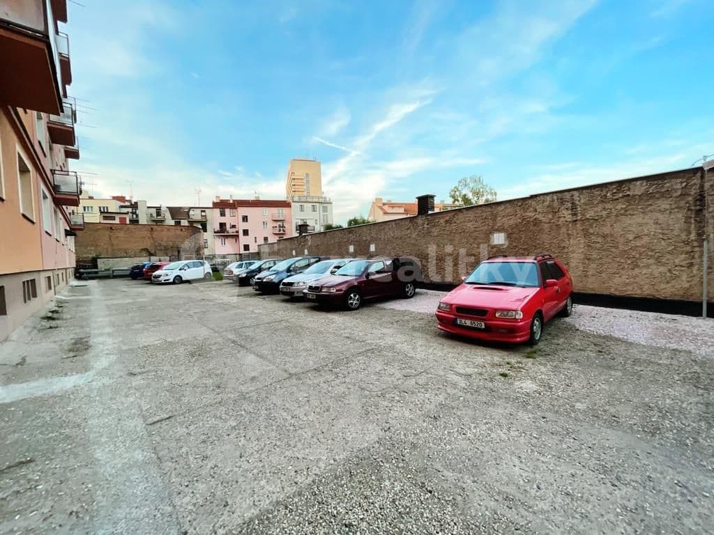 Prenájom bytu 2-izbový 66 m², Puškinova, Hradec Králové, Královéhradecký kraj Prenájom bytu 2-izbový 66 m², Puškinova, Hradec Králové, Královéhradecký kraj