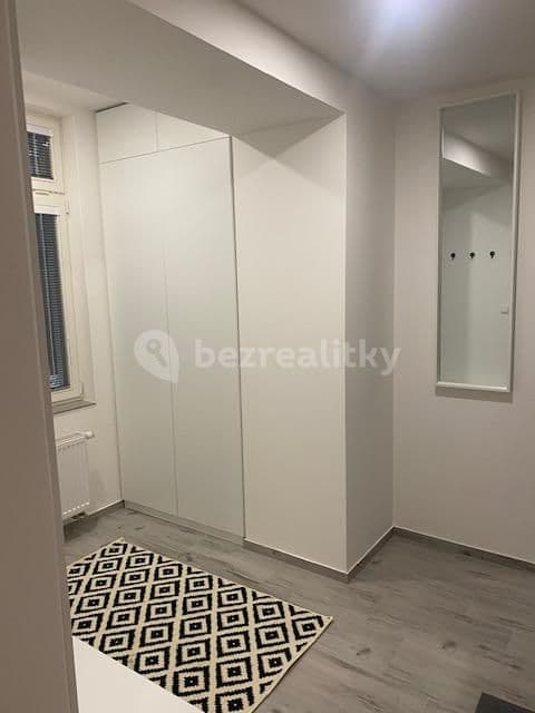 Prenájom bytu 1-izbový 50 m², Lermontovova, Bratislava - mestská časť Staré Mesto, Bratislavský kraj Prenájom bytu 1-izbový 50 m², Lermontovova, Bratislava - mestská časť Staré Mesto, Bratislavský kraj