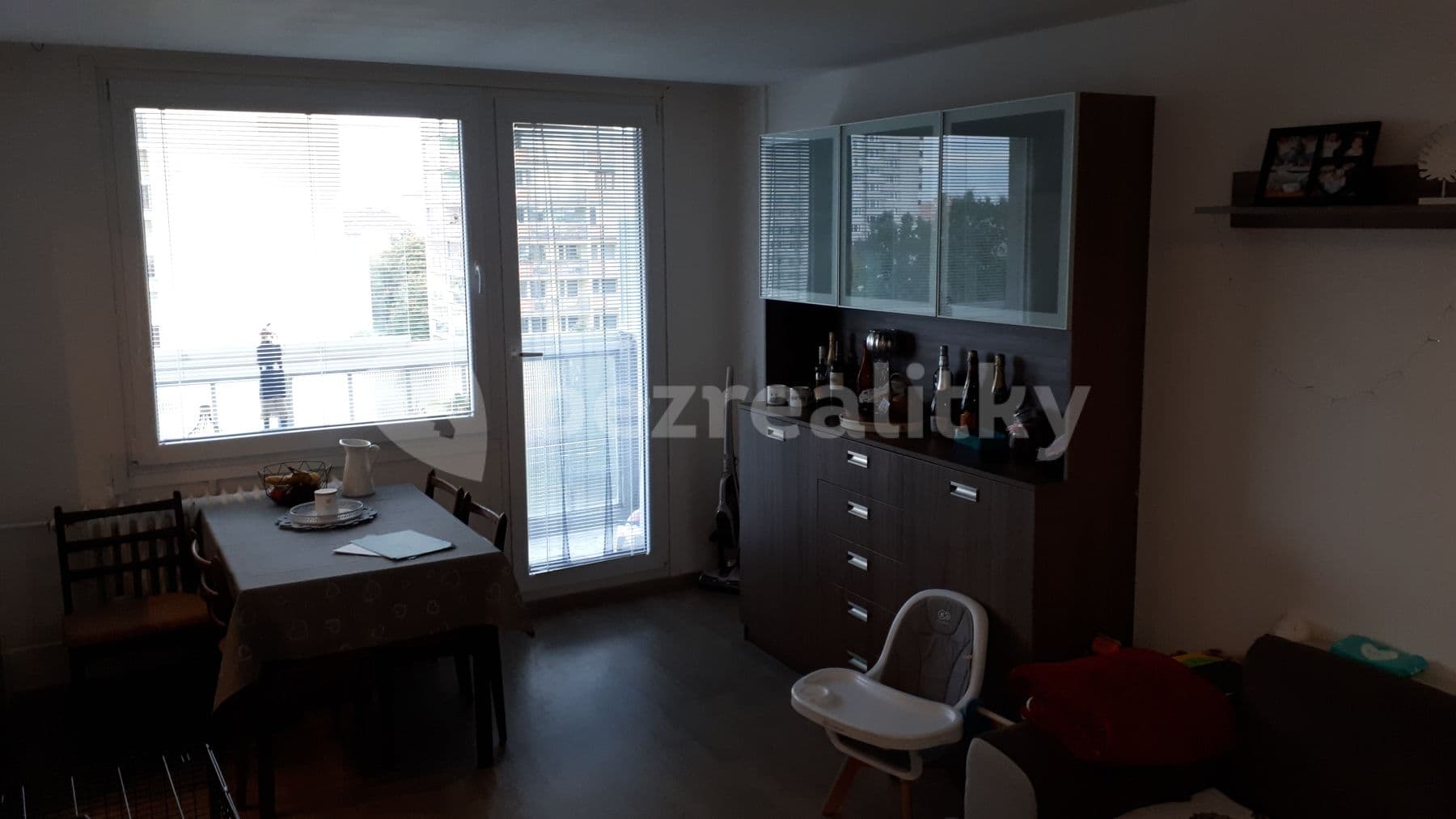 Prenájom bytu 3-izbový 72 m², Na Skalkách, Neratovice, Středočeský kraj Prenájom bytu 3-izbový 72 m², Na Skalkách, Neratovice, Středočeský kraj