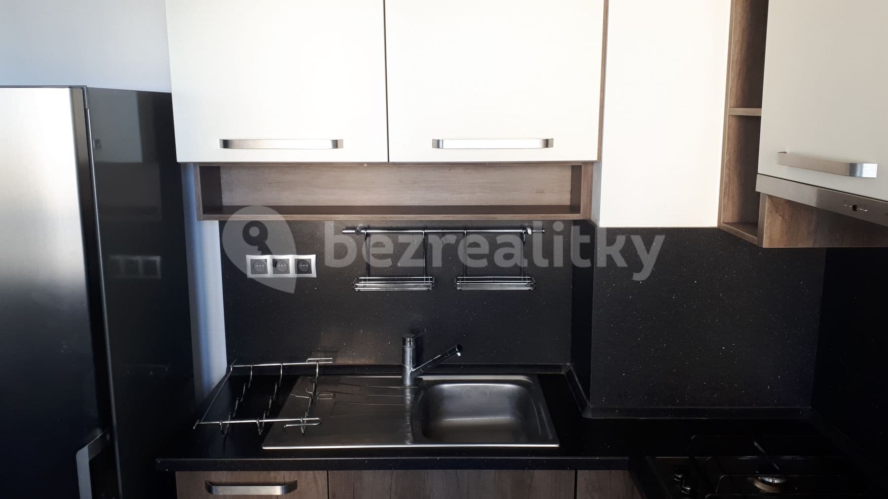 Prenájom bytu 3-izbový 72 m², Na Skalkách, Neratovice, Středočeský kraj Prenájom bytu 3-izbový 72 m², Na Skalkách, Neratovice, Středočeský kraj