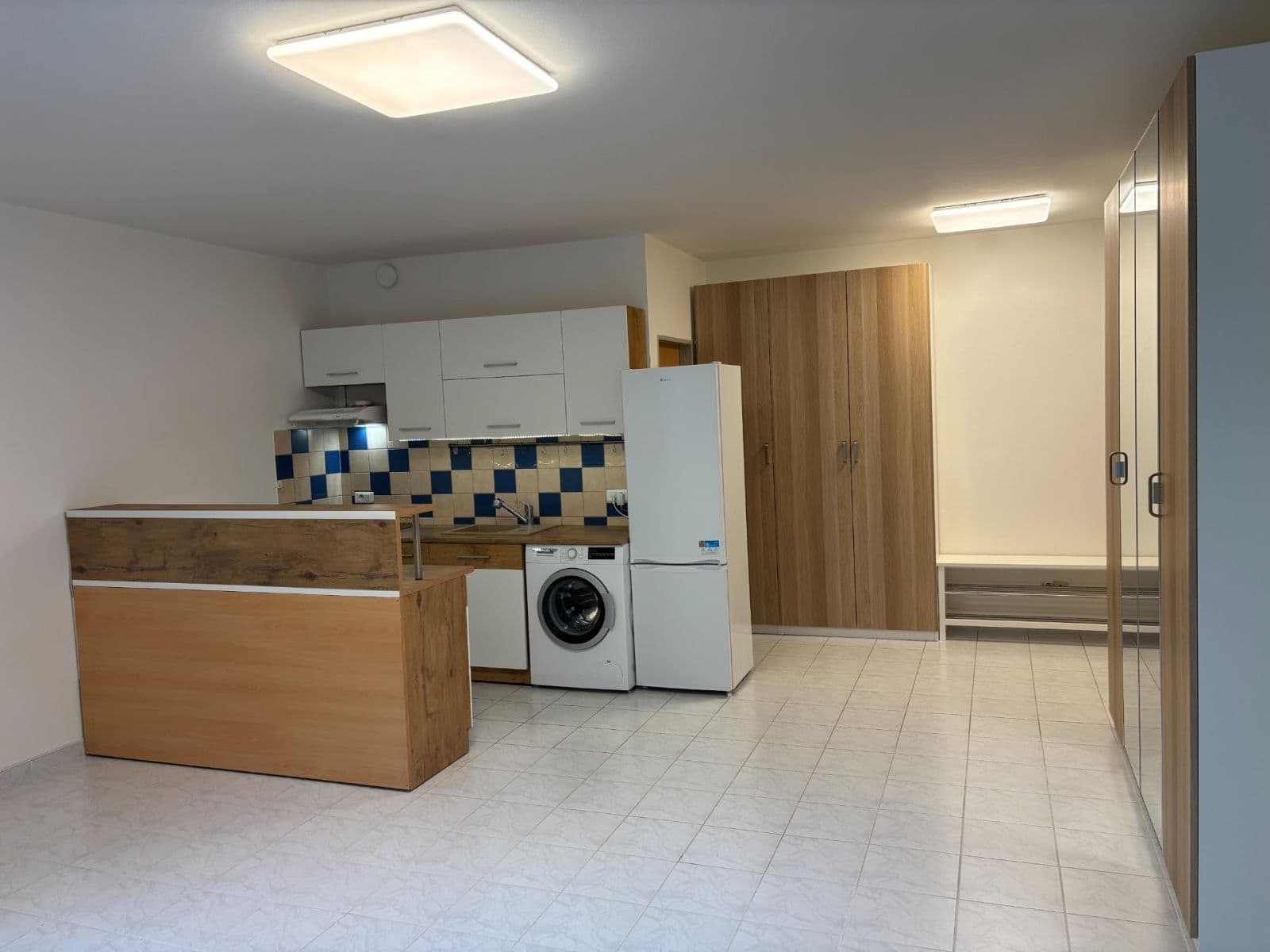 Prenájom bytu 1-izbový 37 m², Kostomlatská, Praha, Praha Prenájom bytu 1-izbový 37 m², Kostomlatská, Praha, Praha