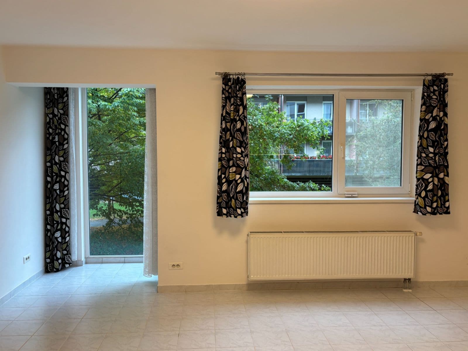 Prenájom bytu 1-izbový 37 m², Kostomlatská, Praha, Praha Prenájom bytu 1-izbový 37 m², Kostomlatská, Praha, Praha