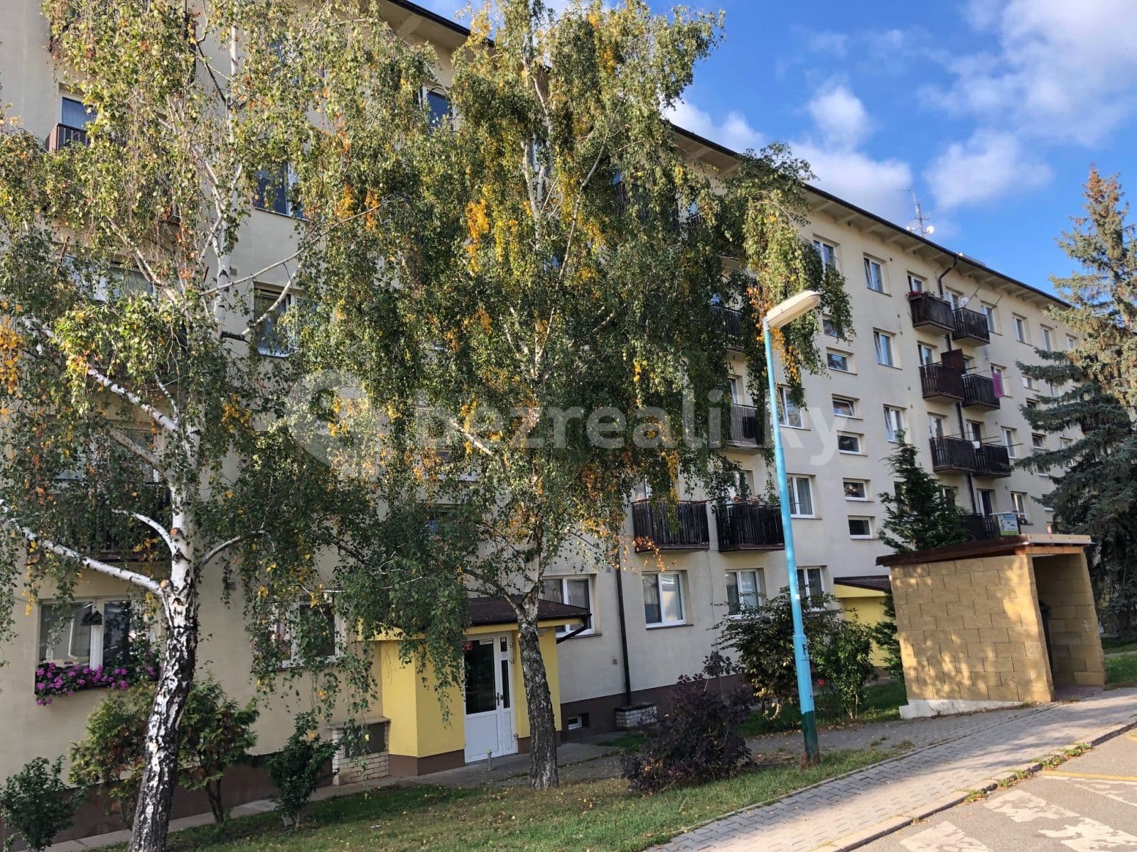 Prenájom bytu 1-izbový 30 m², Spojovací, Milovice, Středočeský kraj Prenájom bytu 1-izbový 30 m², Spojovací, Milovice, Středočeský kraj