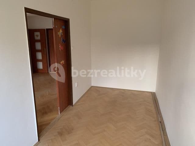 Prenájom bytu 4-izbový 72 m², Krásného, Praha, Praha Prenájom bytu 4-izbový 72 m², Krásného, Praha, Praha
