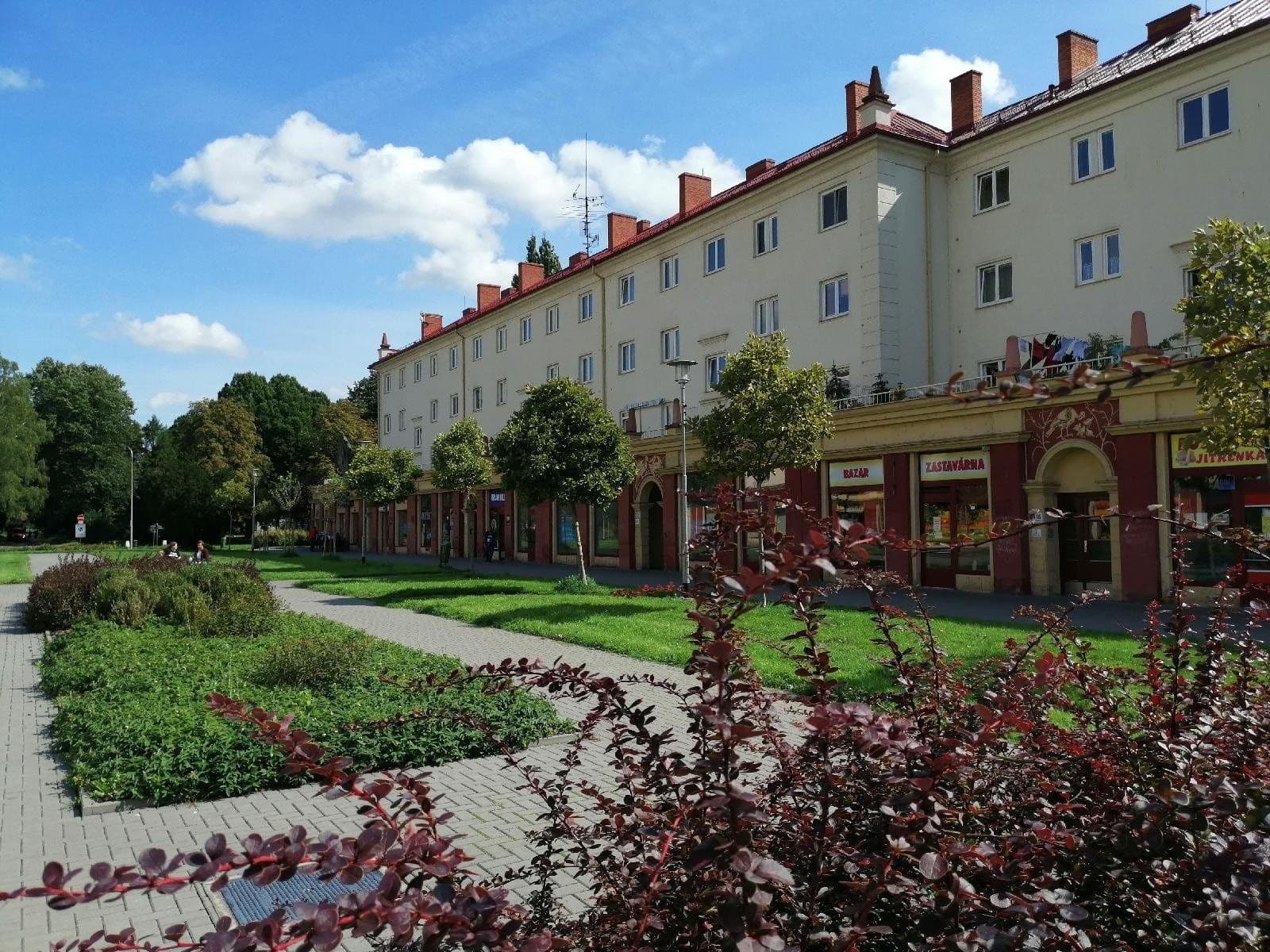 Prenájom nebytového priestoru 126 m², nám. Budovatelů, Karviná, Moravskoslezský kraj Prenájom nebytového priestoru 126 m², nám. Budovatelů, Karviná, Moravskoslezský kraj