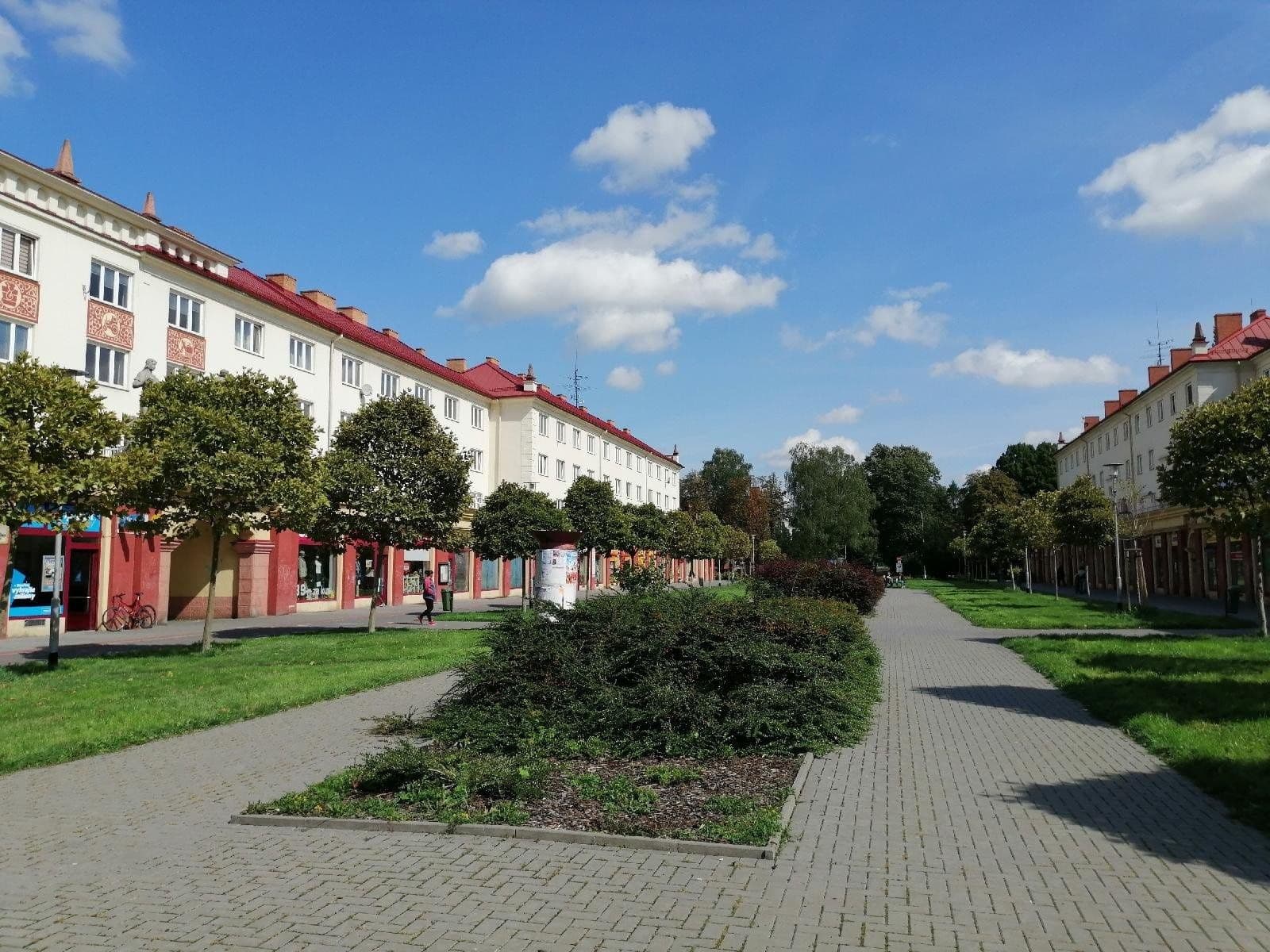 Prenájom nebytového priestoru 126 m², nám. Budovatelů, Karviná, Moravskoslezský kraj Prenájom nebytového priestoru 126 m², nám. Budovatelů, Karviná, Moravskoslezský kraj