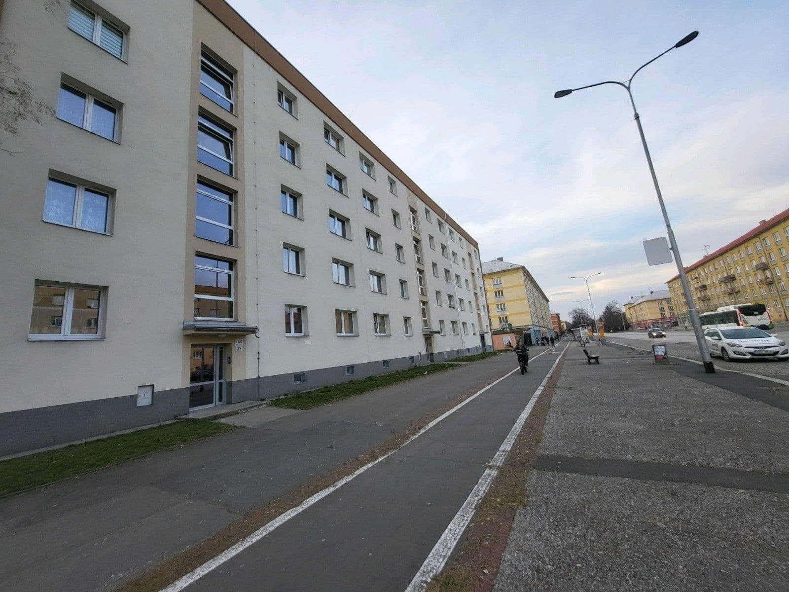 Prenájom bytu 2-izbový 54 m², tř. Osvobození, Karviná, Moravskoslezský kraj Prenájom bytu 2-izbový 54 m², tř. Osvobození, Karviná, Moravskoslezský kraj