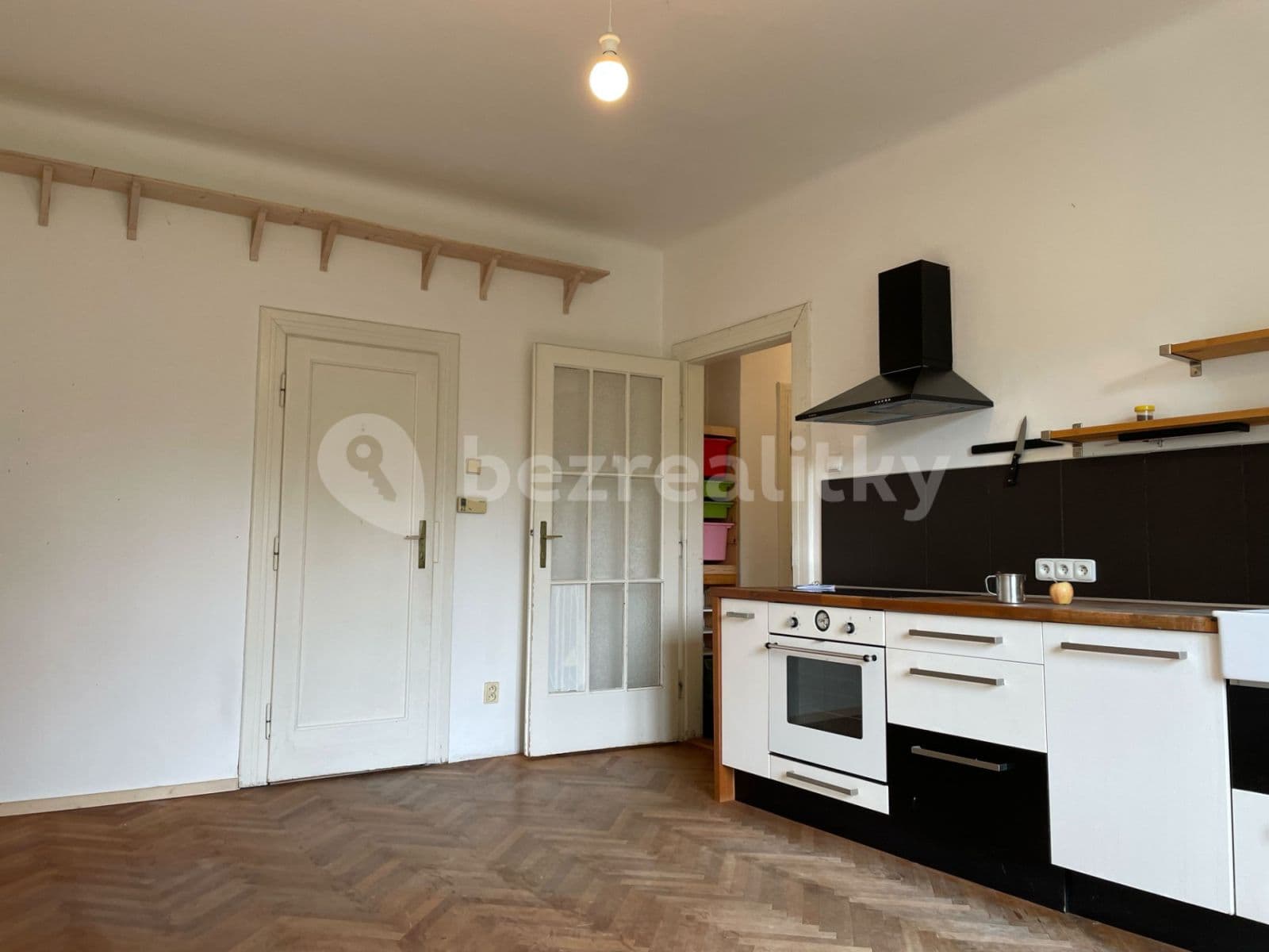 Prenájom bytu 2-izbový 42 m², Nad Popelkou, Praha, Praha Prenájom bytu 2-izbový 42 m², Nad Popelkou, Praha, Praha