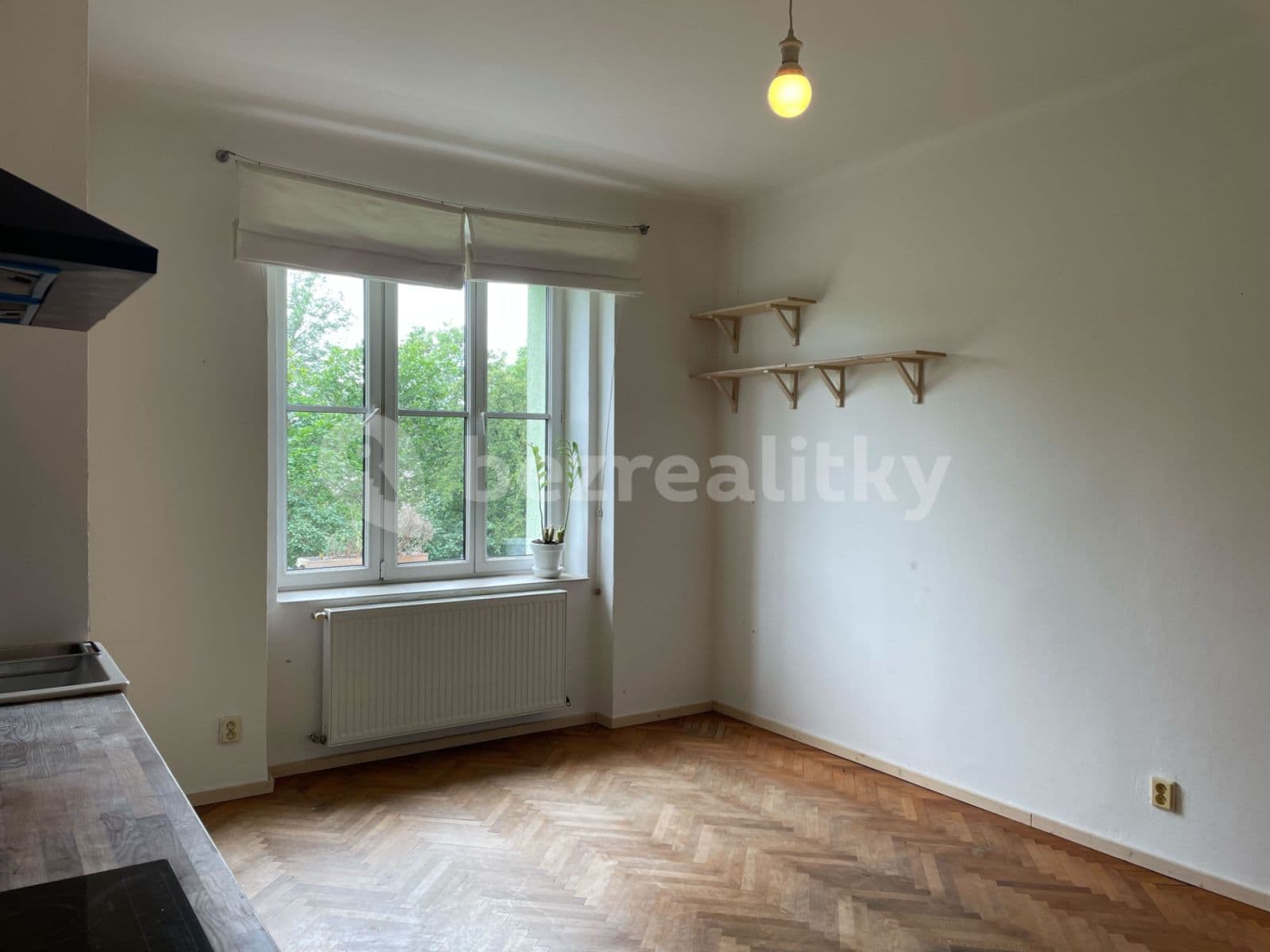 Prenájom bytu 2-izbový 42 m², Nad Popelkou, Praha, Praha Prenájom bytu 2-izbový 42 m², Nad Popelkou, Praha, Praha