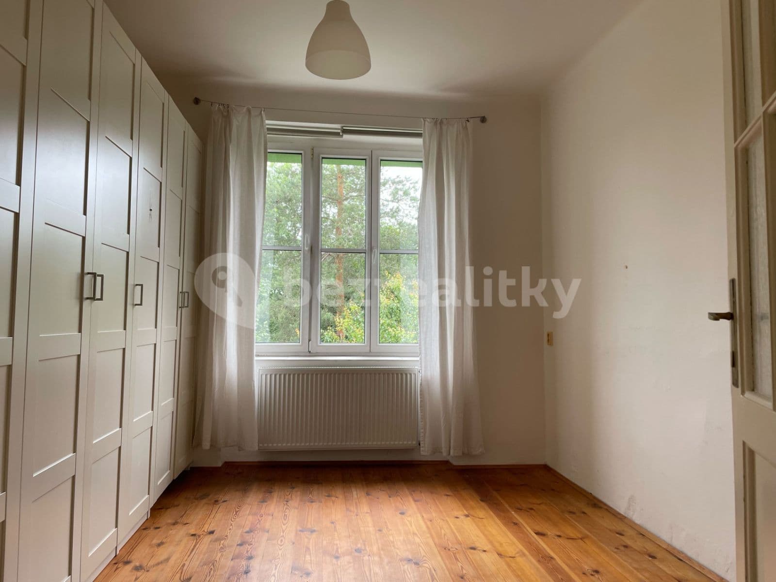 Prenájom bytu 2-izbový 42 m², Nad Popelkou, Praha, Praha Prenájom bytu 2-izbový 42 m², Nad Popelkou, Praha, Praha