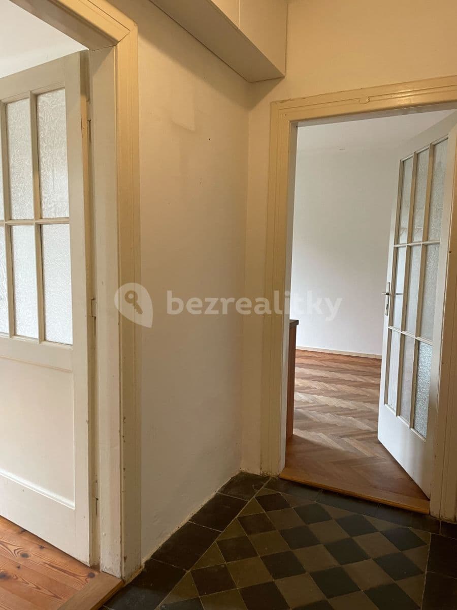 Prenájom bytu 2-izbový 42 m², Nad Popelkou, Praha, Praha Prenájom bytu 2-izbový 42 m², Nad Popelkou, Praha, Praha