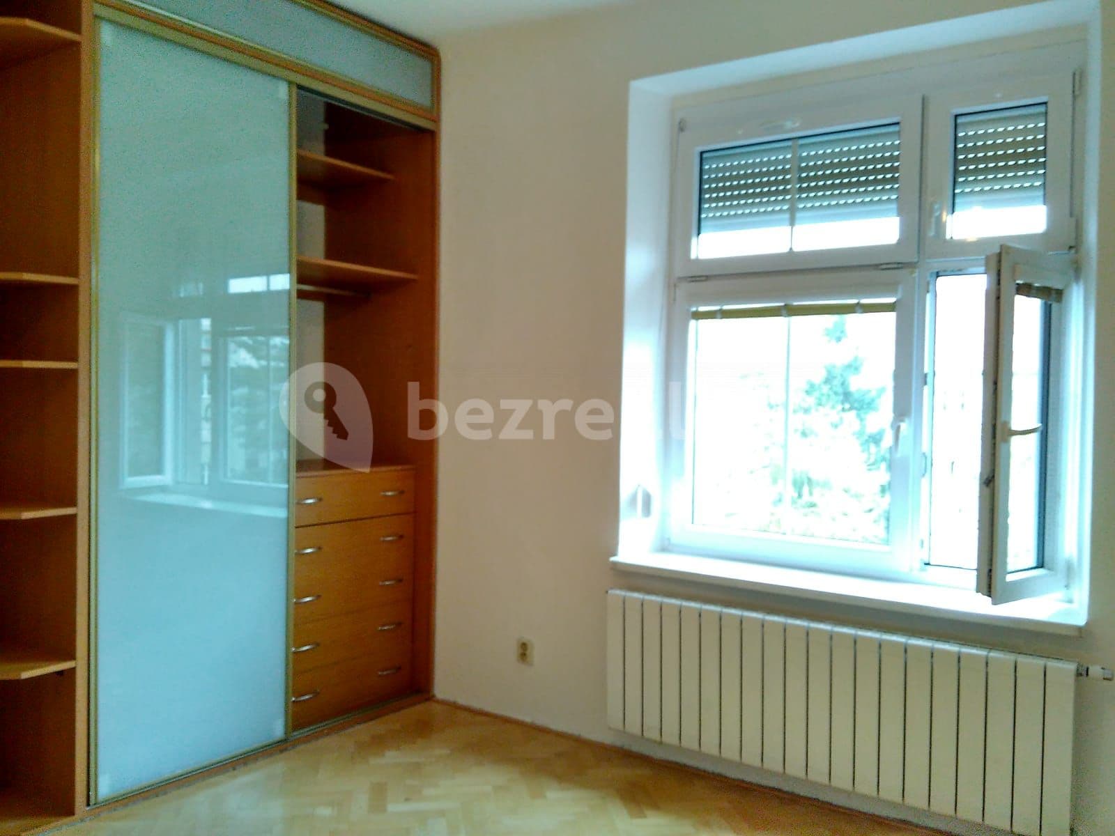 Prenájom bytu 2-izbový 47 m², Šmeralova, Olomouc, Olomoucký kraj Prenájom bytu 2-izbový 47 m², Šmeralova, Olomouc, Olomoucký kraj