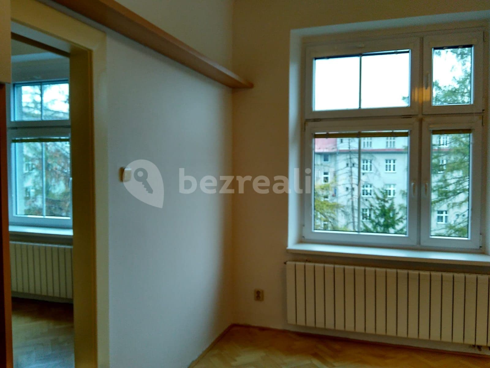 Prenájom bytu 2-izbový 47 m², Šmeralova, Olomouc, Olomoucký kraj Prenájom bytu 2-izbový 47 m², Šmeralova, Olomouc, Olomoucký kraj