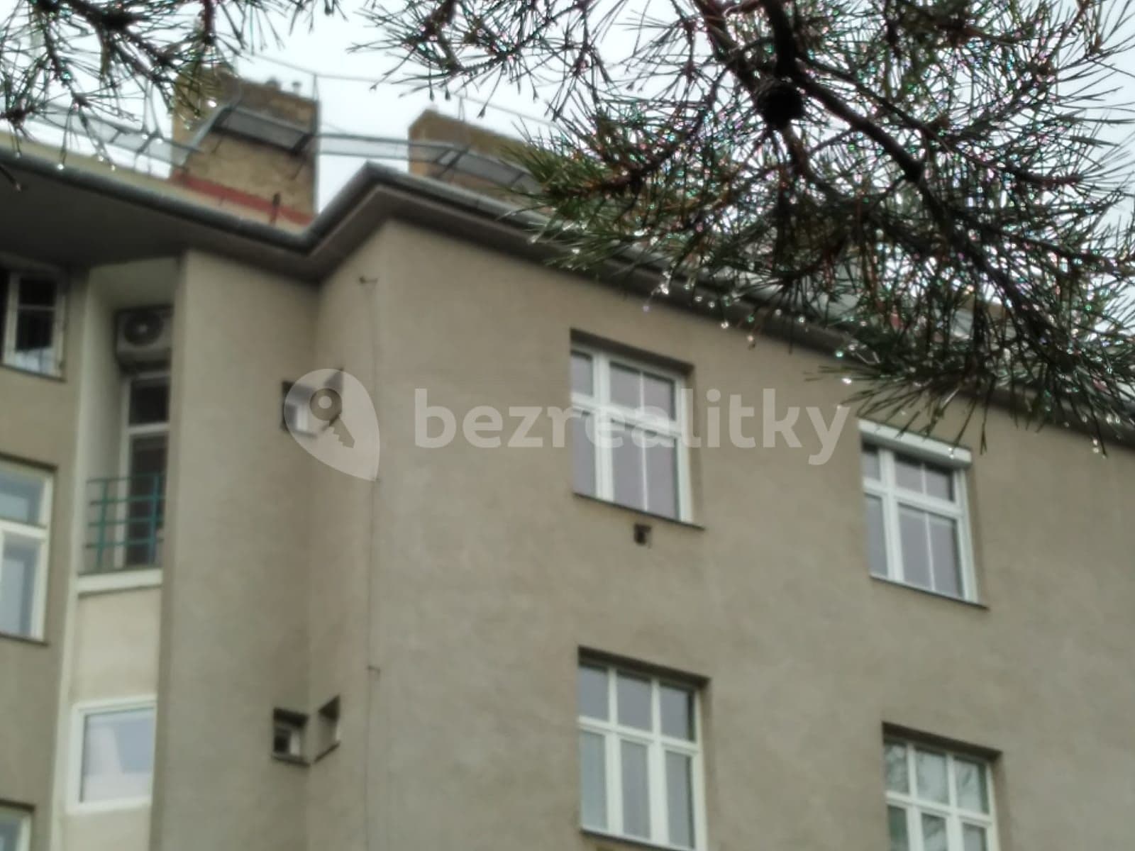 Prenájom bytu 2-izbový 47 m², Šmeralova, Olomouc, Olomoucký kraj Prenájom bytu 2-izbový 47 m², Šmeralova, Olomouc, Olomoucký kraj