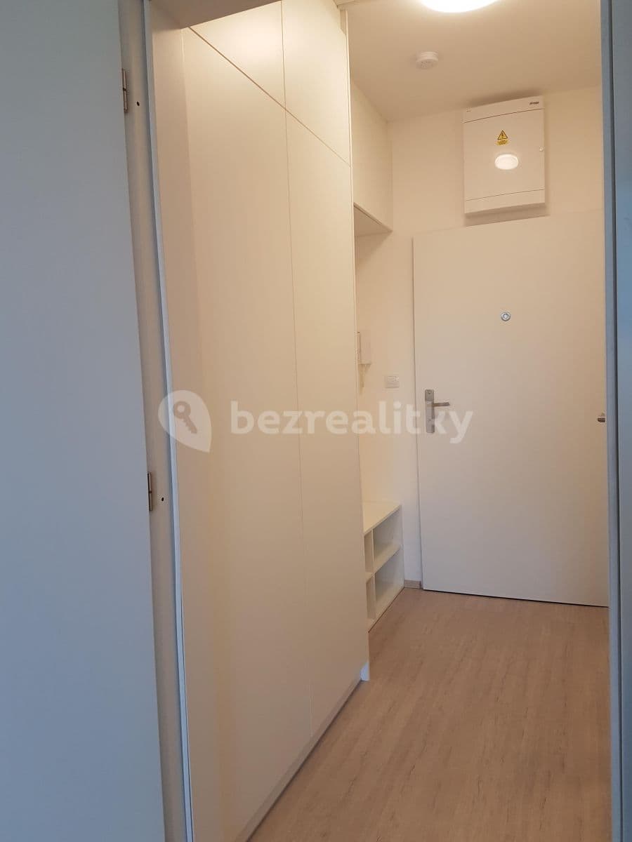 Prenájom bytu 1-izbový 36 m², Reissigova, Brno, Jihomoravský kraj Prenájom bytu 1-izbový 36 m², Reissigova, Brno, Jihomoravský kraj