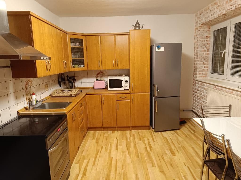 Prenájom domu 70 m², pozemek 750 m², Ke Statku, Vrané nad Vltavou, Středočeský kraj Prenájom domu 70 m², pozemek 750 m², Ke Statku, Vrané nad Vltavou, Středočeský kraj