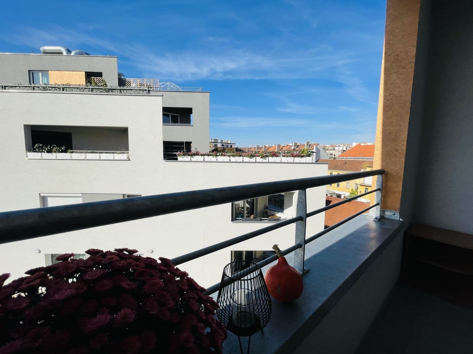 Prenájom bytu 1-izbový 34 m², Petrohradská, Praha, Praha Prenájom bytu 1-izbový 34 m², Petrohradská, Praha, Praha